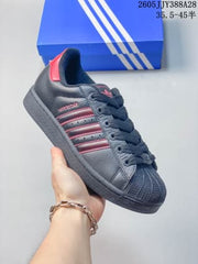 adidas Originals Superstar 2 Sneakers in Black and Red