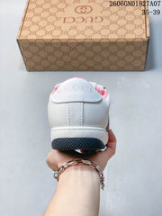 Gucci White and Pink Low-Top Sneakers with Web Stripe
