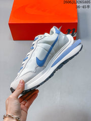 Nike Sacai LDWaffle Gorge Green Low-Top Sneakers