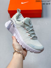 Nike Free Metcon 6 Training Shoes in Pale Mint