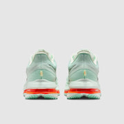 Nike Pegasus Premium