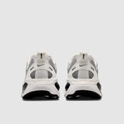Nike Vomero 18