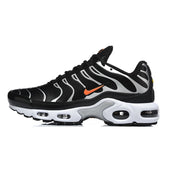 Nike Air Max Plus Sneakers, Black