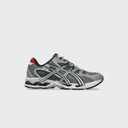 ASICS x INVINCIBLE Gel-Nimbus 10.1 - Red