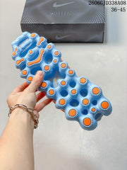 Nike Air Liquid Max Low-Top Running Shoes, Orange and Blue