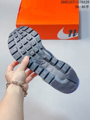 Nike Sacai VaporWaffle SP Sneakers Beige Blue