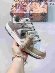 Nike SB Zoom Dunk Low Sneakers in Multicolor