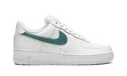 AIR FORCE 1 '07 ESS WMNS "Glitter Swoosh - Celery" DH4407 100