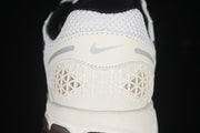 Nike Zoom Vomero 5 Sneaker FJ2028-001 in White and Grey