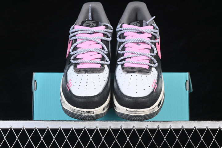 Nike Air Force 1 ’07 Low Gray Pink Graffiti Sneakers YD2425-880