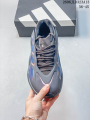 The North Face Hedgehog Sneakers in Gray