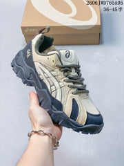 ASICS Gel-TRUCK Sneakers Beige Navy 1203A485-001