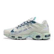Nike Air Max Plus Sneakers with Speckled Sole