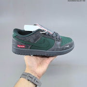 Nike Dunk SB Low Supreme Green Grey Sneakers