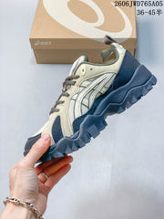 ASICS Gel-TRUCK Sneakers Beige Navy 1203A485-001