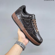 Nike Air Force 1 '07 Low Sneakers in Dark Brown