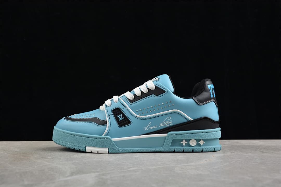Louis Vuitton LV Trainer Sneakers in Blue and Navy MS 0196W