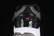 New Balance PV1906CJ Kids Sneakers, Black and Gray