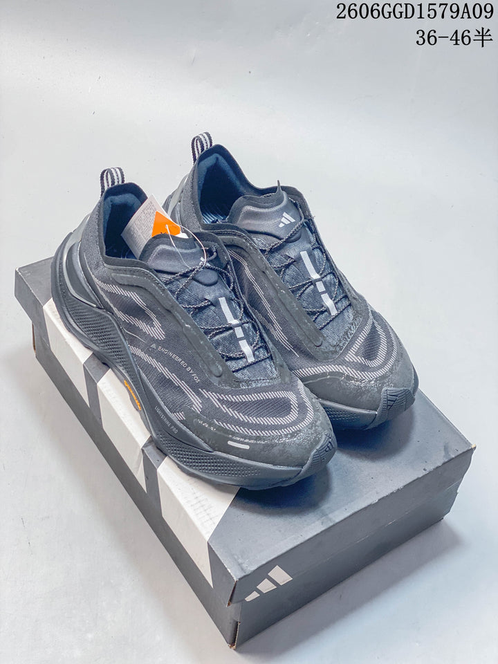 Adidas Holo Peak Low-Top Trail Running Shoes KI1520