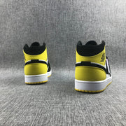 Air Jordan 1 Mid SE Black Yellow Toe Sneakers 852542-071