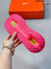 Nike Vomero Premium Running Shoes in Hot Pink