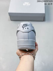 Nike Air Force 1 '07 LV8 Low-Top Sneakers White Green IV3222-400