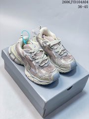 Balenciaga 3XL Low-Top Sneakers in Cream and Gray