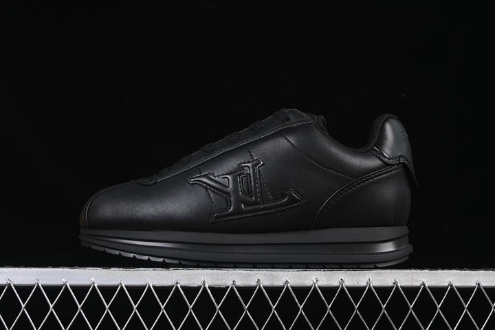 Louis Vuitton 1A IKEF Black Low-Top Sneakers