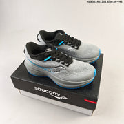 Saucony Triumph 21 Running Shoes