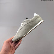 Alo Yoga Sunset Sneaker Low-Top in Gray