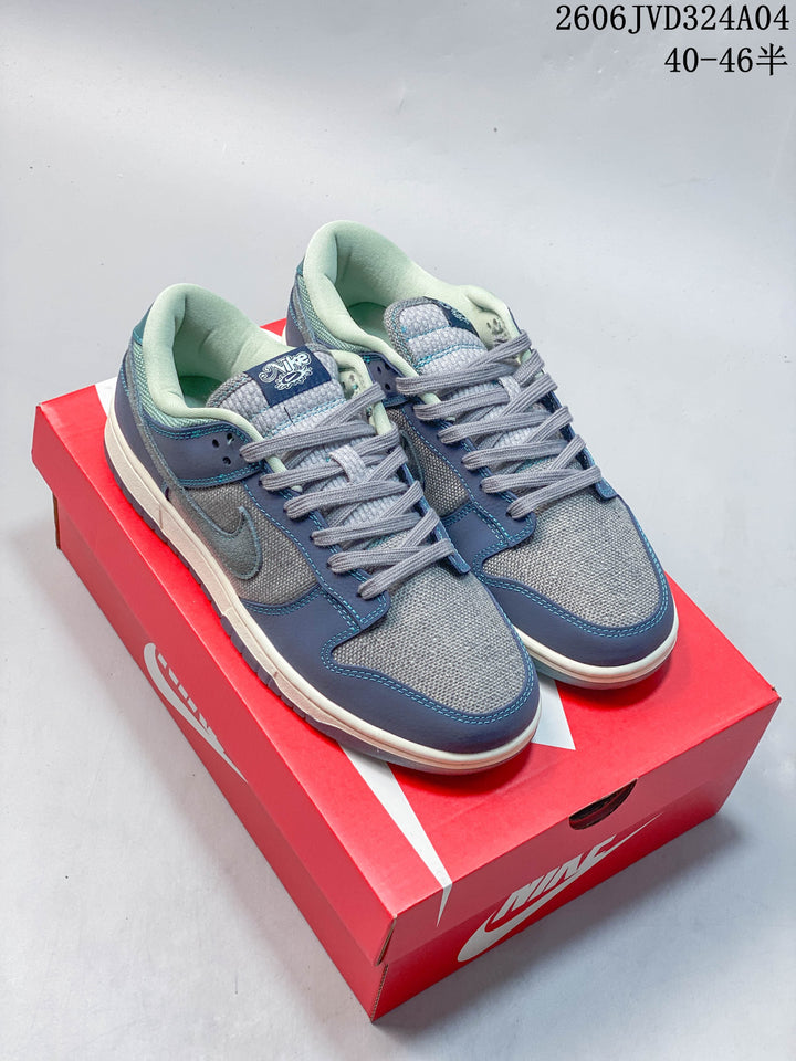 Nike Dunk Retro SE Low Sneakers Gray Blue 06JVD324A04