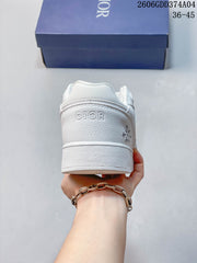 Dior 06GDD374A04 White Low-Top Sneakers