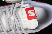 Nike SB Dunk Low Undefeated Sneaker DM6868-032