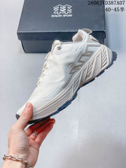 Kolon Sport LHFC5ST401-BK Low-Top Outdoor Sneakers