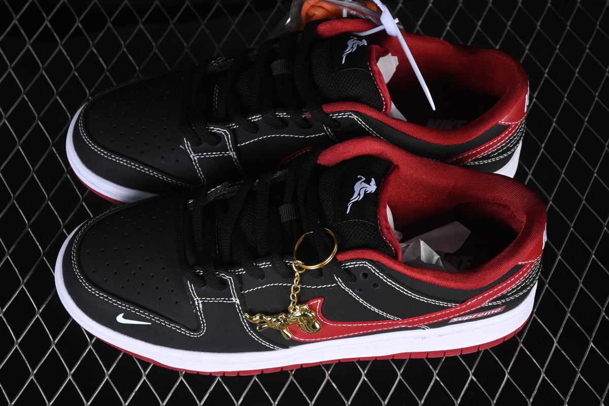Nike SB Dunk Low Black and Red Low-Top Sneakers AJ6817-005