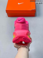 Nike Vomero Premium Running Shoes in Hot Pink
