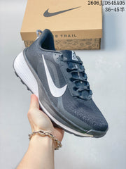 Nike Pegasus Trail 6 Running Shoes in Dark Gray