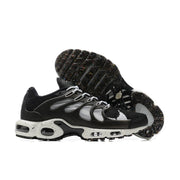 Nike Air Max Plus Sneakers with Speckled Sole