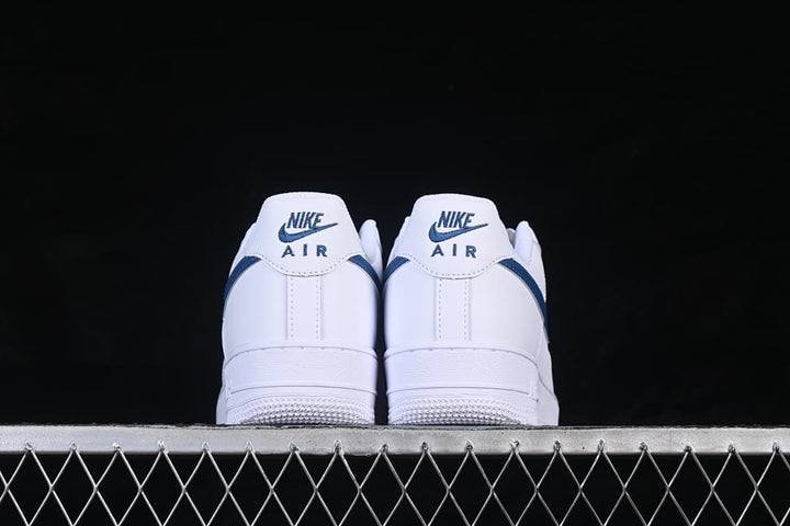 Nike Air Force 1 ’07 Low White Navy Sneakers FJ4146-123