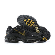 Nike Air Max Plus Sneakers, Black