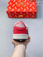 Nike Dunk Low Cloud and Horse Embroidery Sneakers