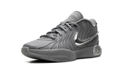LeBron 21 "Cool Grey" HF5353 001