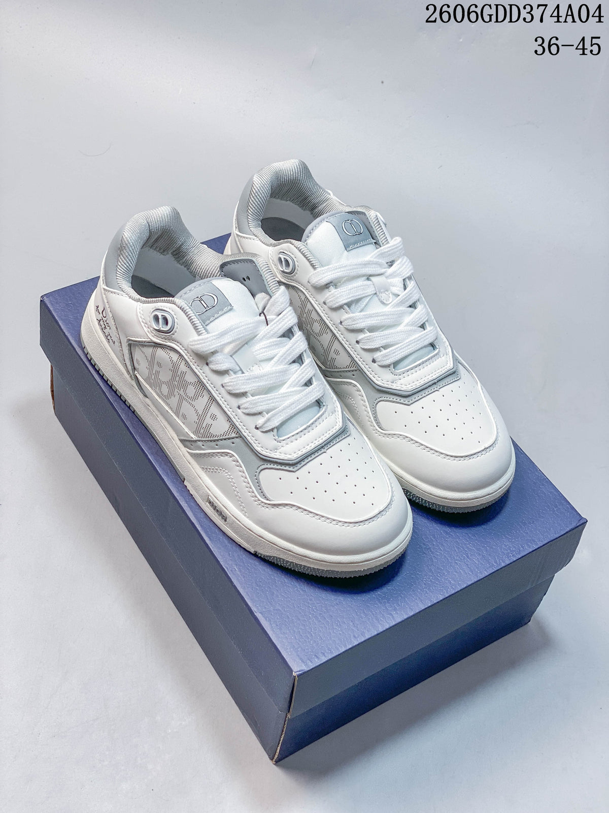 Dior 06GDD374A04 Low-Top Sneakers in White and Gray