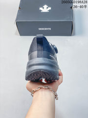 DESCENTE BOA Running Shoes in Gray