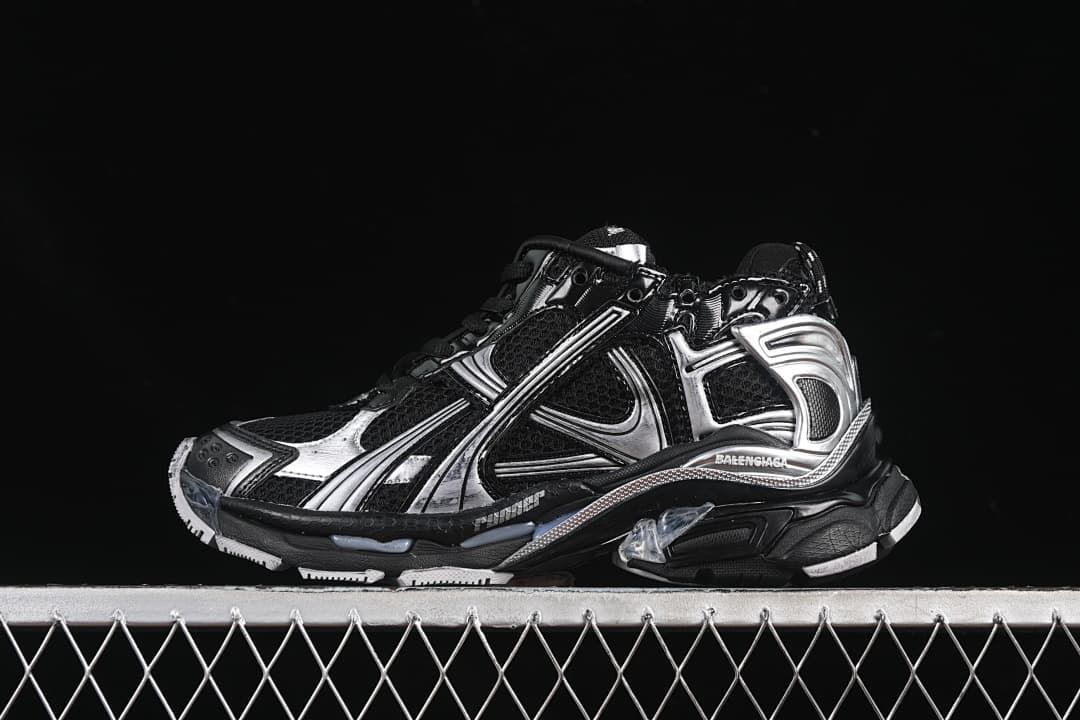 Balenciaga Runner Sneakers Black Silver W3RMU1100