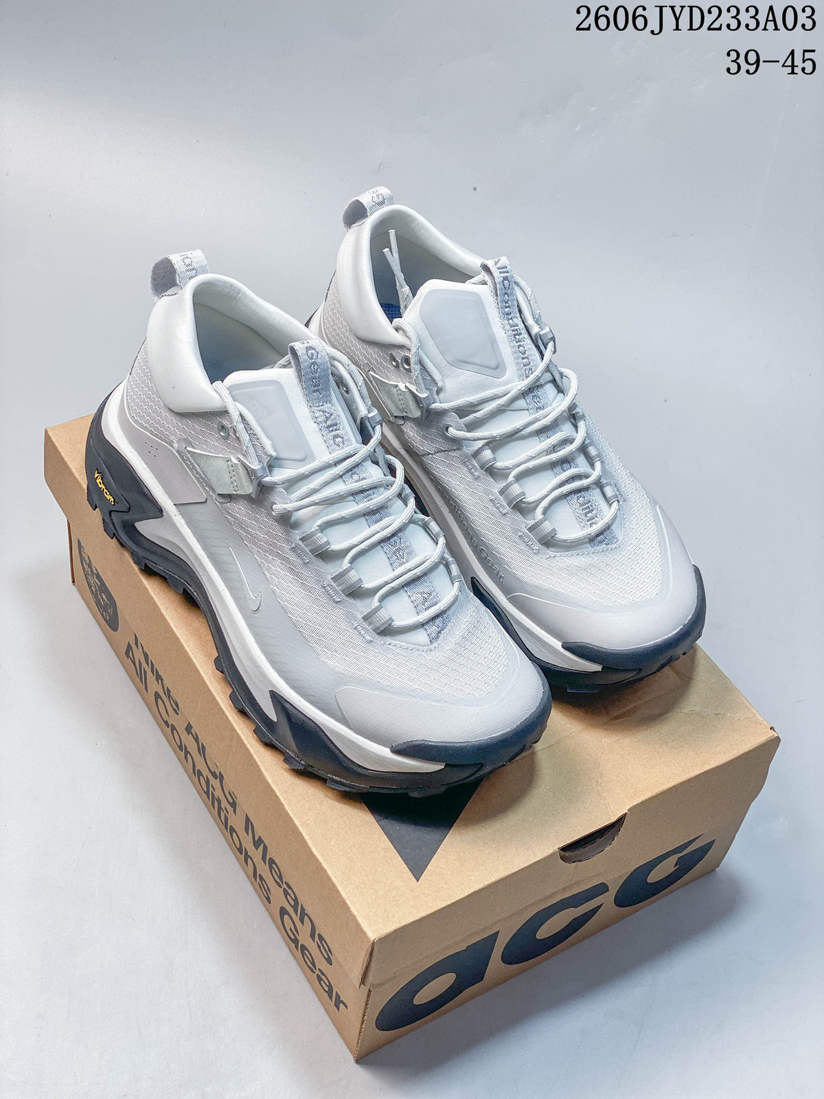 Nike ACG Mountain Fly GTX SE Trail Shoes DH0623-005