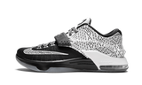 KD 7 BHM "Black History Month" 718817 010