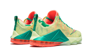 Lebron 12 Low PRM "Lebronald Palmer" 776652 383