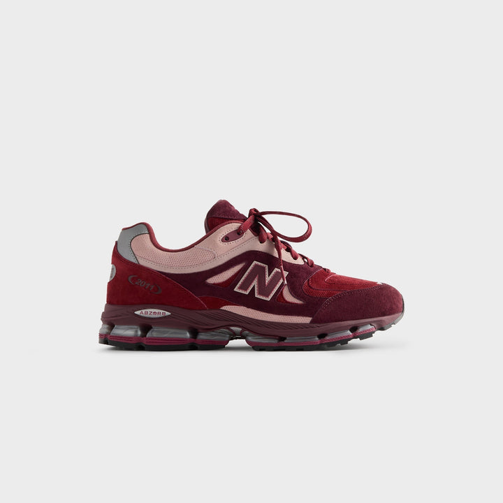 Ronnie Fieg & New Balance 2011 - Chocolate Truffle / Sepia Rose