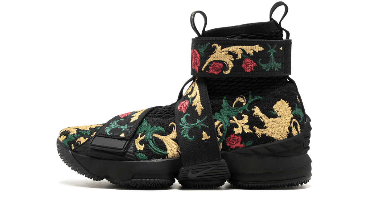 Lebron 15 Lif "King's Crown" AO1068 001
